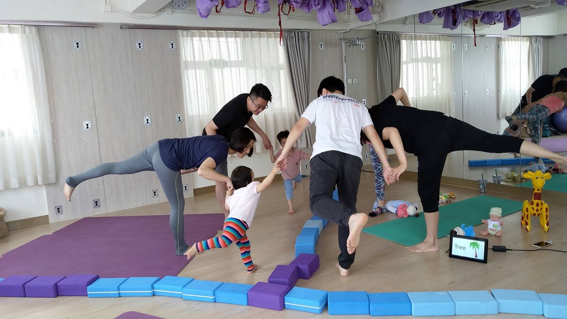 Family Yoga (Kids 3-5 years old) 親子兒童瑜伽