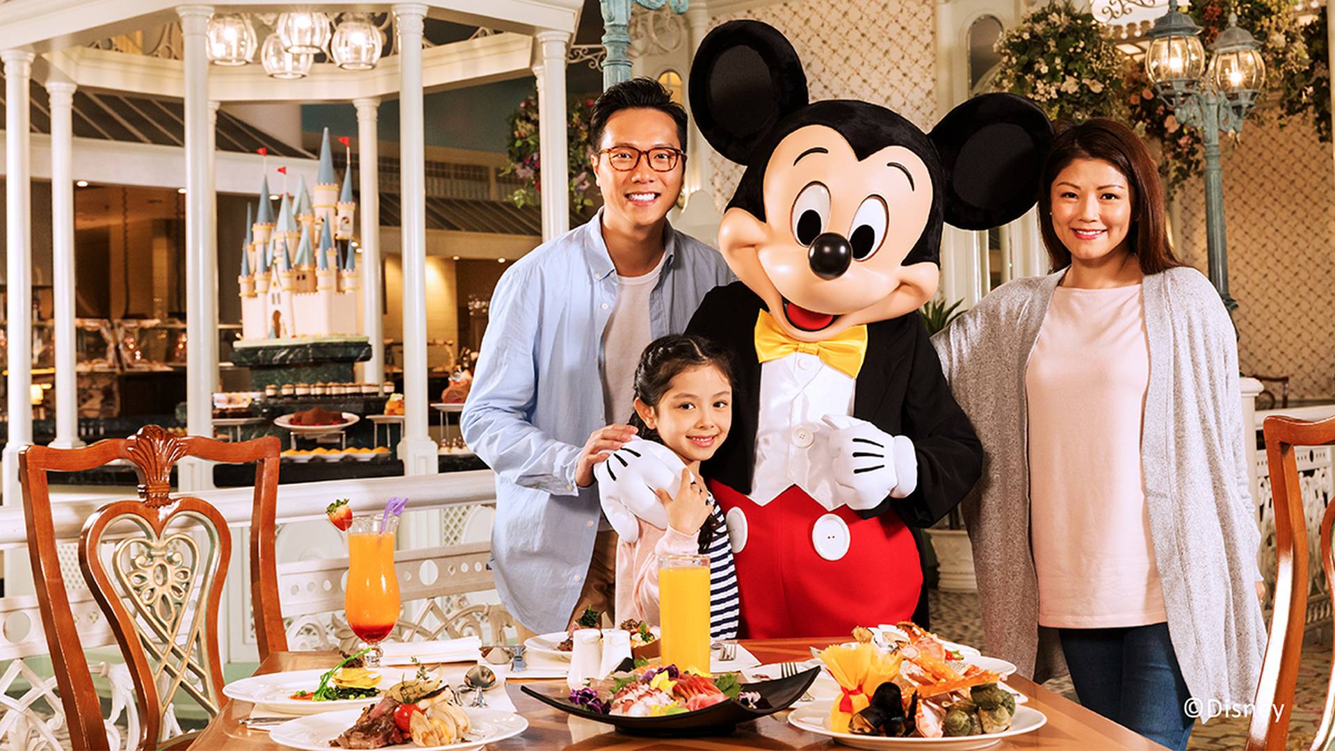 【香港迪士尼樂園酒店住宿優惠】Hong Kong Disneyland Hotel 包自助早餐 | 獨享低至官方原價98折優惠