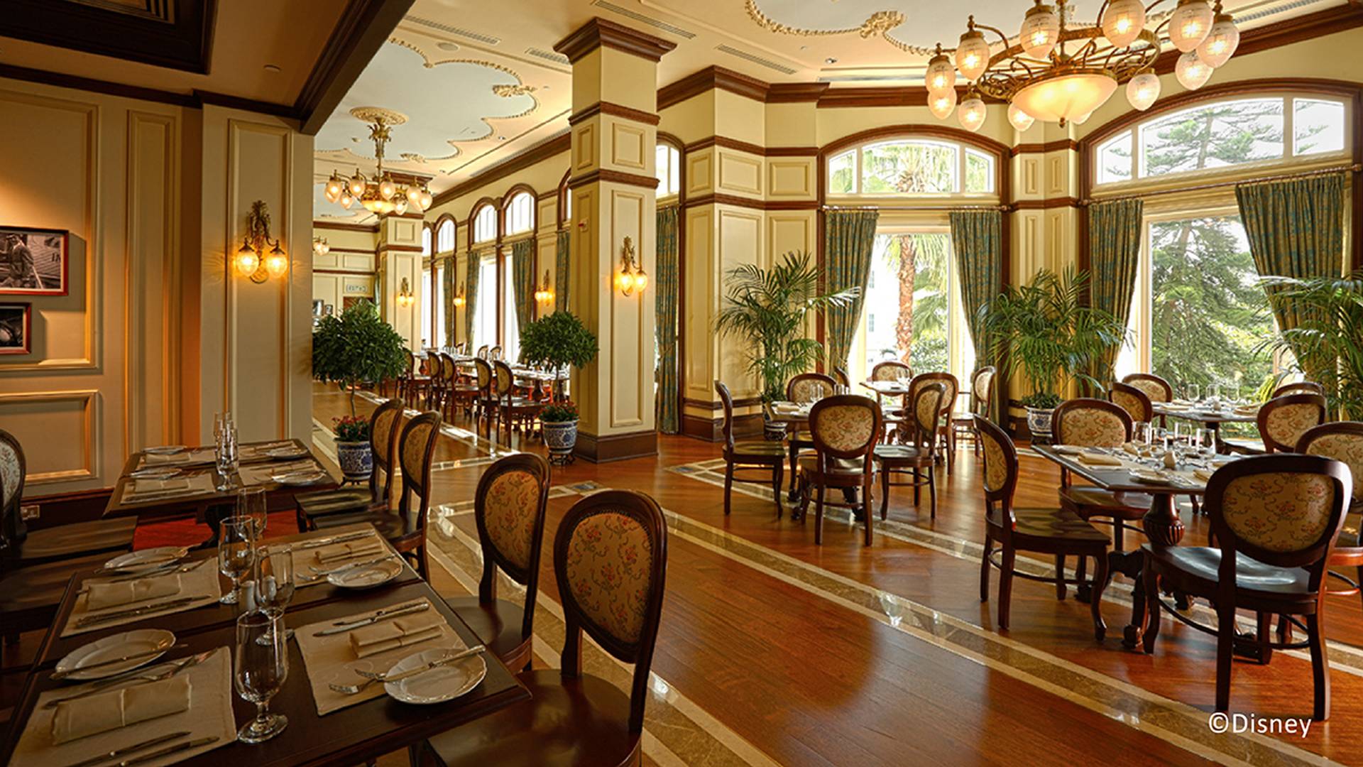 香港迪士尼樂園酒店 Walt's Cafe 華特餐廳下午茶 (1個工作天前預訂) 