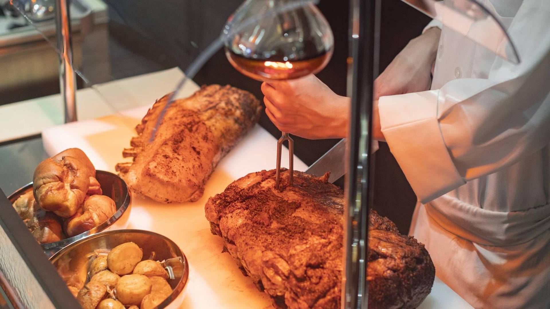 香港文華東方酒店自助餐 Mandarin Oriental丨 快船廊 The Clipper Lounge丨自助晚餐、早午自助餐、下午茶（需3個工作天前預訂）