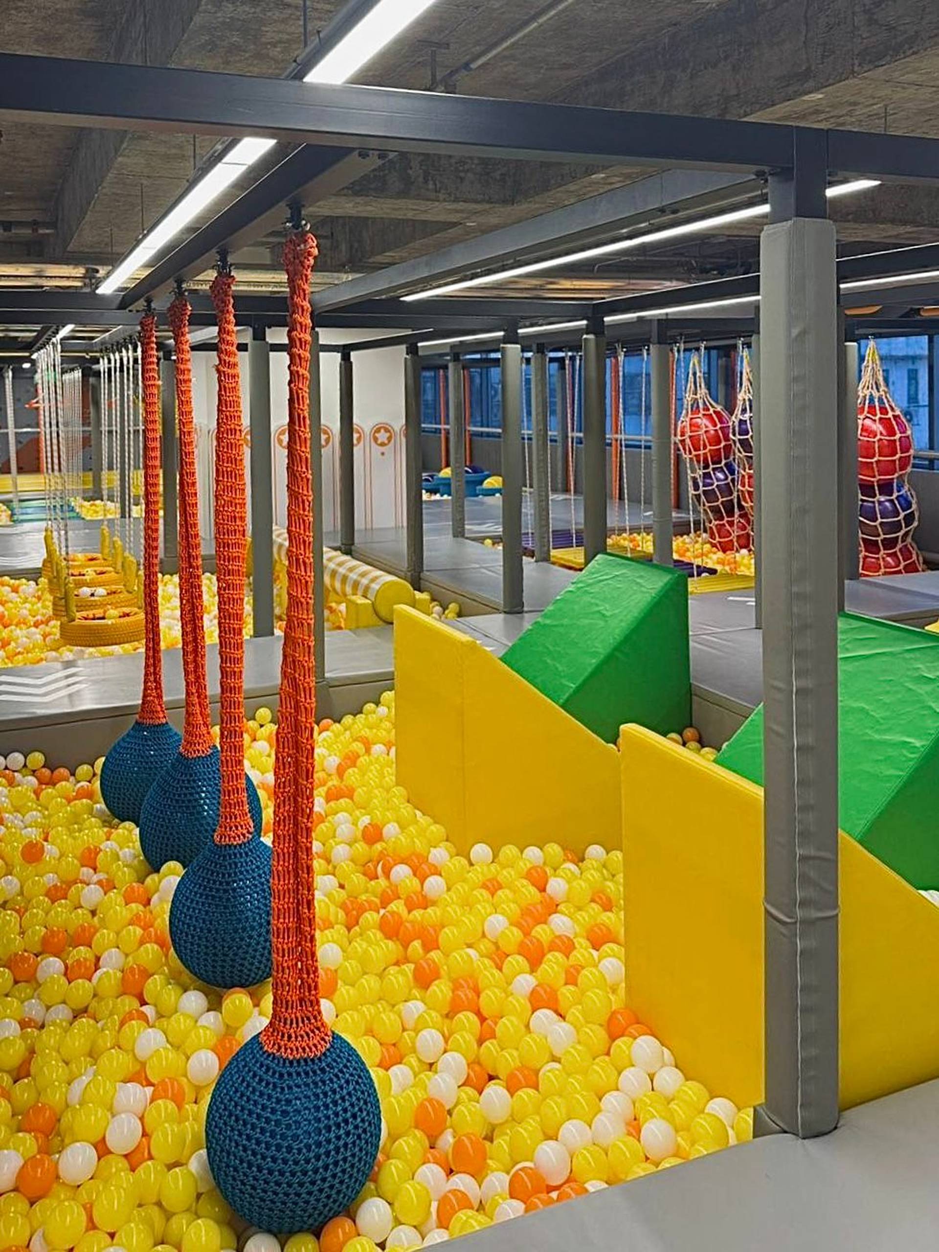 MOSKIDDO 黃竹坑三萬呎遊樂場｜獨家66折起 復活節尋蛋+全日通行證+DIY精靈球/毛絨小兔書｜全港最長兒童忍者道，跆拳道課程